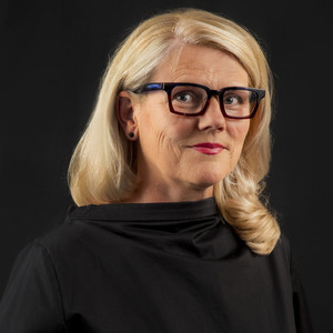 Karmina Šilec | režiserka, skladateljica in dirigentka