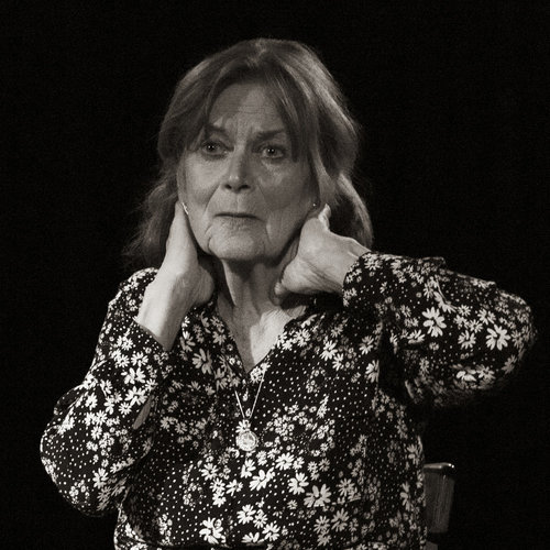 Marijana Brecelj kot Brunhilde Pomsel v monodrami Nemško življenje / Foto: Claudi Sovre