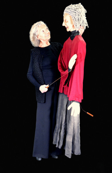 Alenka Pirievec, lutkovna ustvarjalka in dramka igralka / Foto: SLOGI